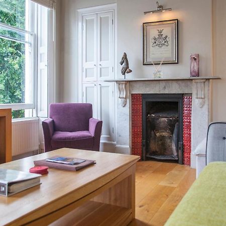 Stunning Spacious Central Apartment Near Parade Gardens Bath Bagian luar foto