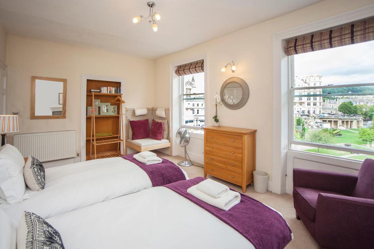 Stunning Spacious Central Apartment Near Parade Gardens Bath Bagian luar foto