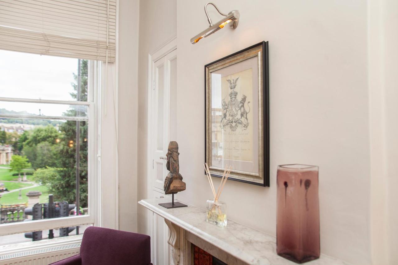 Stunning Spacious Central Apartment Near Parade Gardens Bath Bagian luar foto
